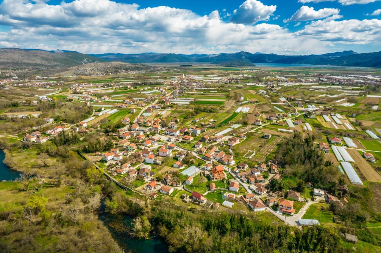 Guesthouse Four Rivers Capljina Bagian luar foto